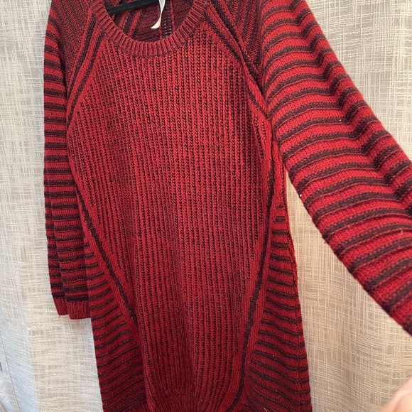 Ribbed tunic sweater, crimson red sweater - Picture 1 of 5